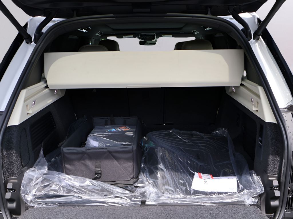 2026 Land Rover Range Rover SE San Clemente CA