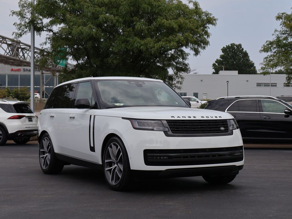 2026 Land Rover Range Rover SE