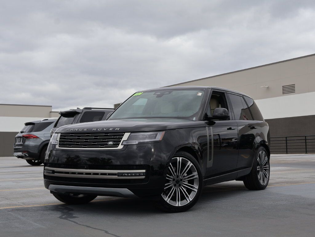 2026 Land Rover Range Rover SE