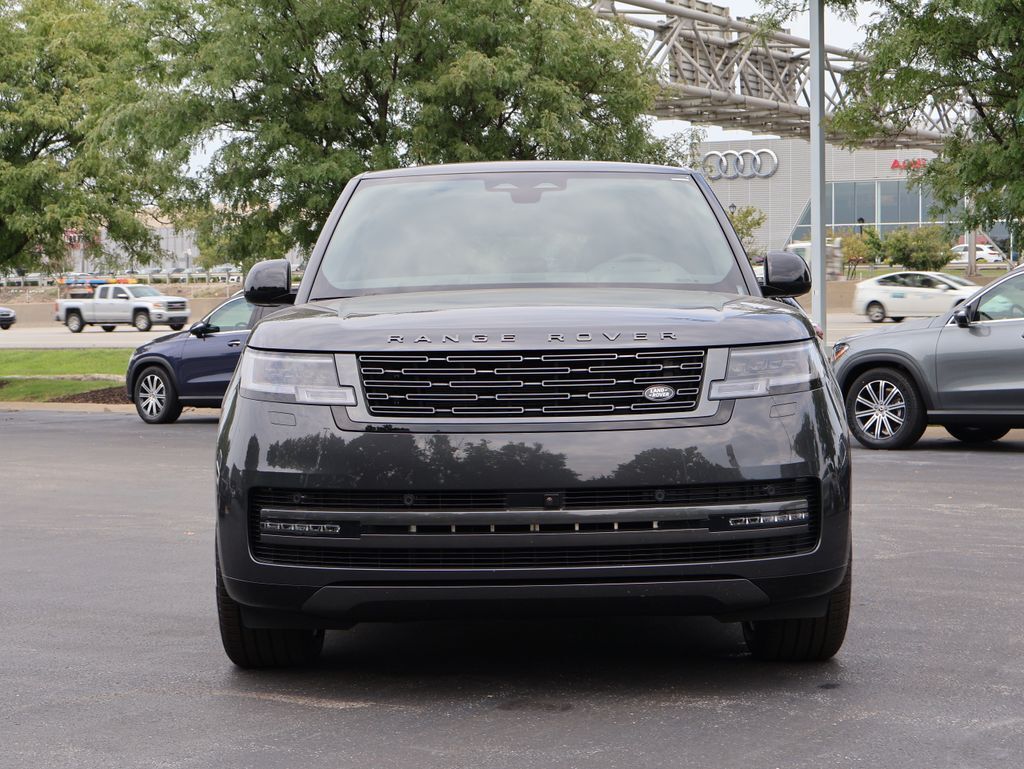 2026 Land Rover Range Rover SE