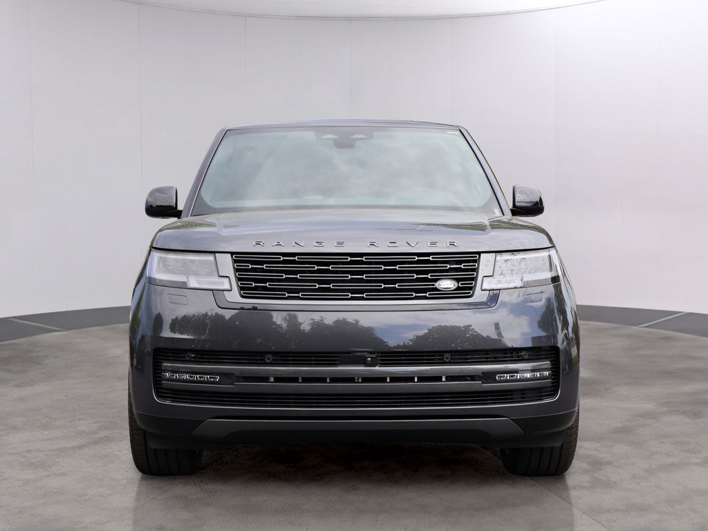 2026 Land Rover Range Rover SE