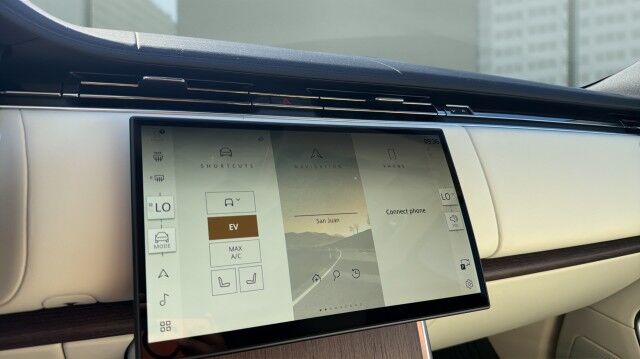2026 Land Rover Range Rover SE San Juan TX