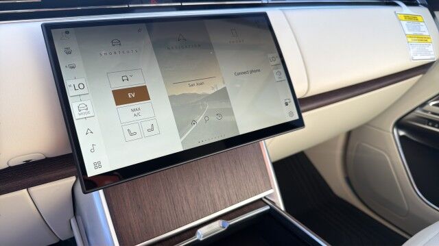 2026 Land Rover Range Rover SE San Juan TX