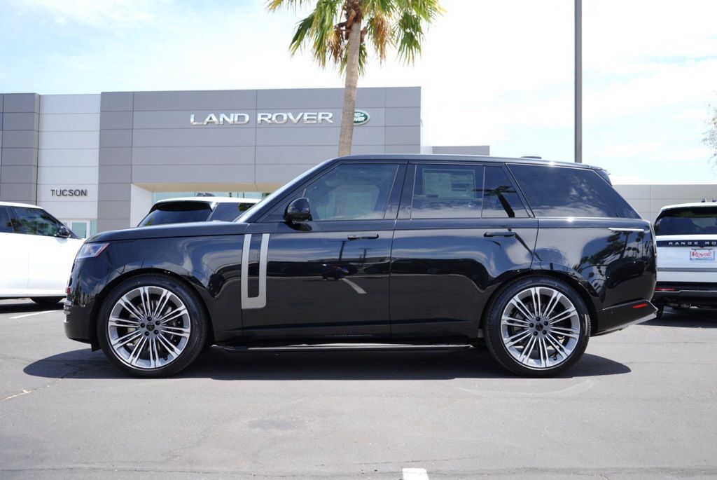 2026 Land Rover Range Rover SE