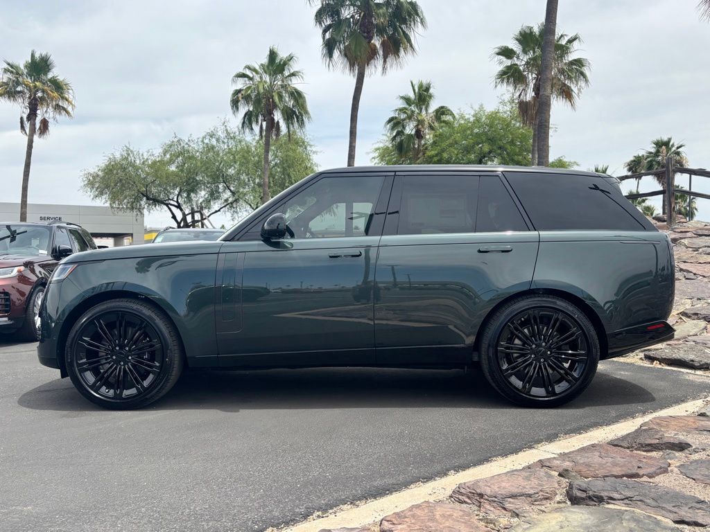 2026 Land Rover Range Rover SE