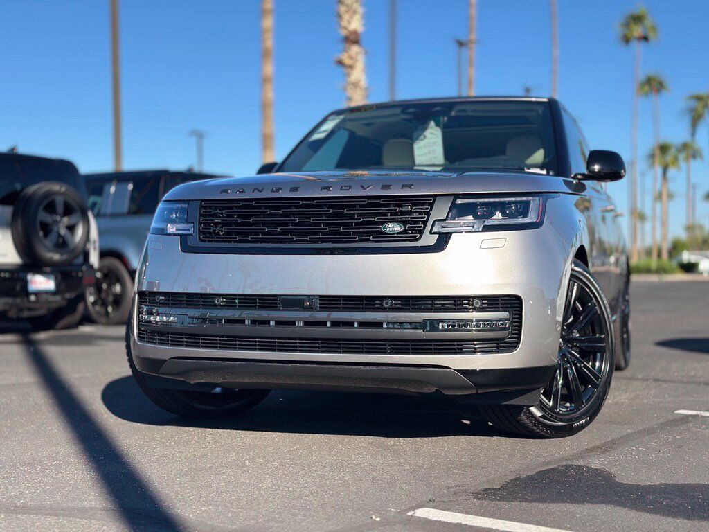 2026 Land Rover Range Rover SE