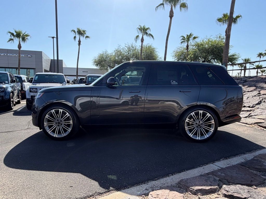2026 Land Rover Range Rover SE