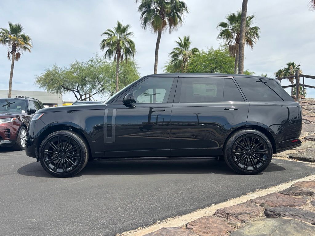2026 Land Rover Range Rover SE