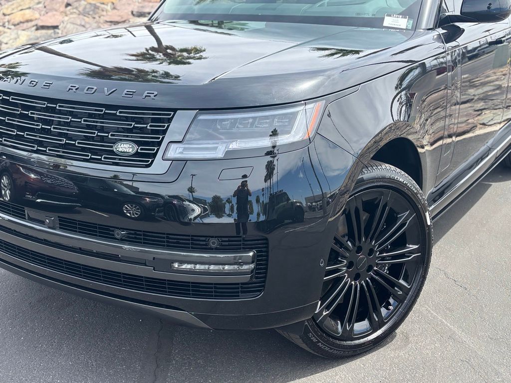 2026 Land Rover Range Rover SE