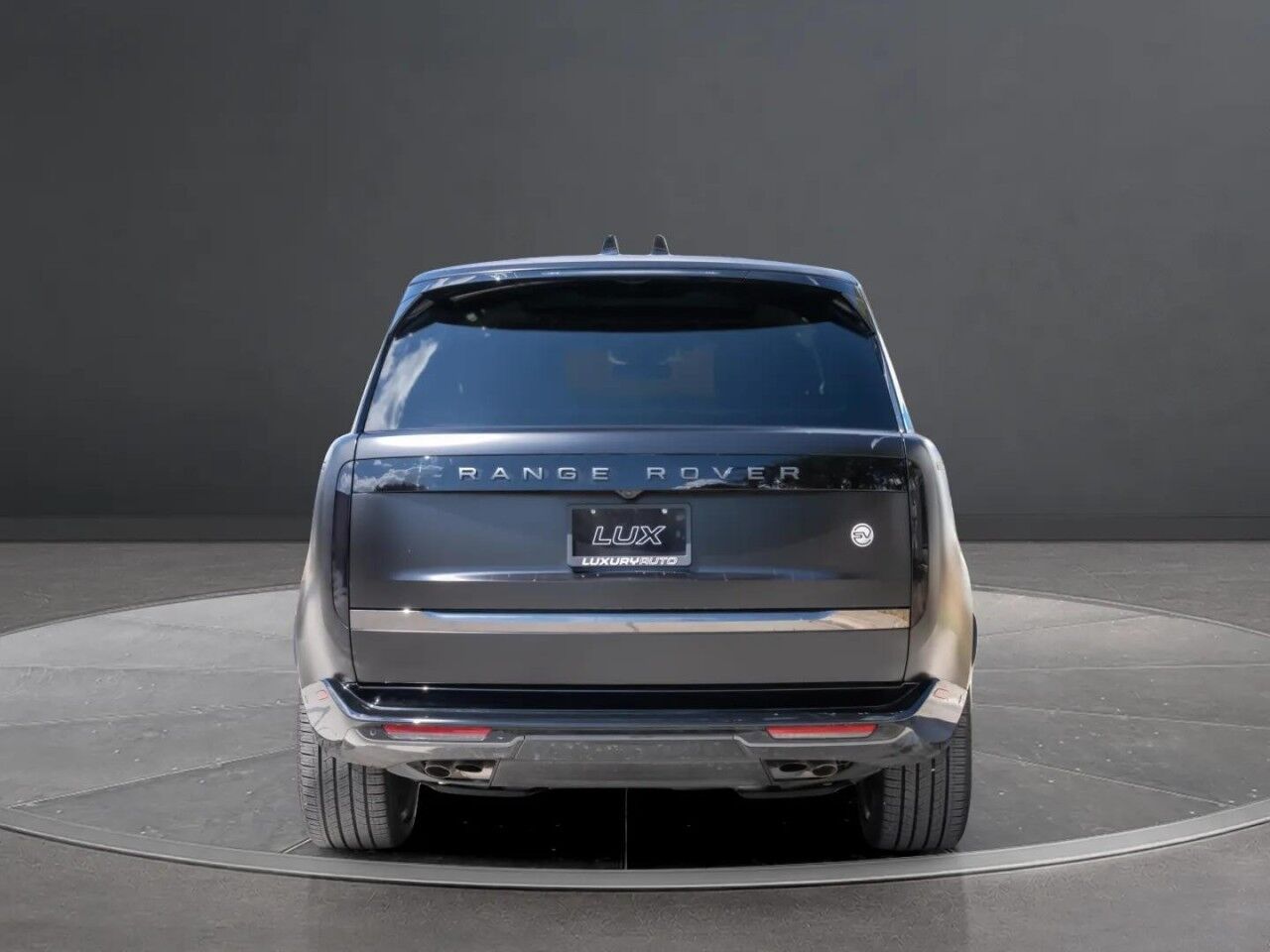 2026 Land Rover Range Rover SV - Original MSRP: $233,535 San Antonio TX