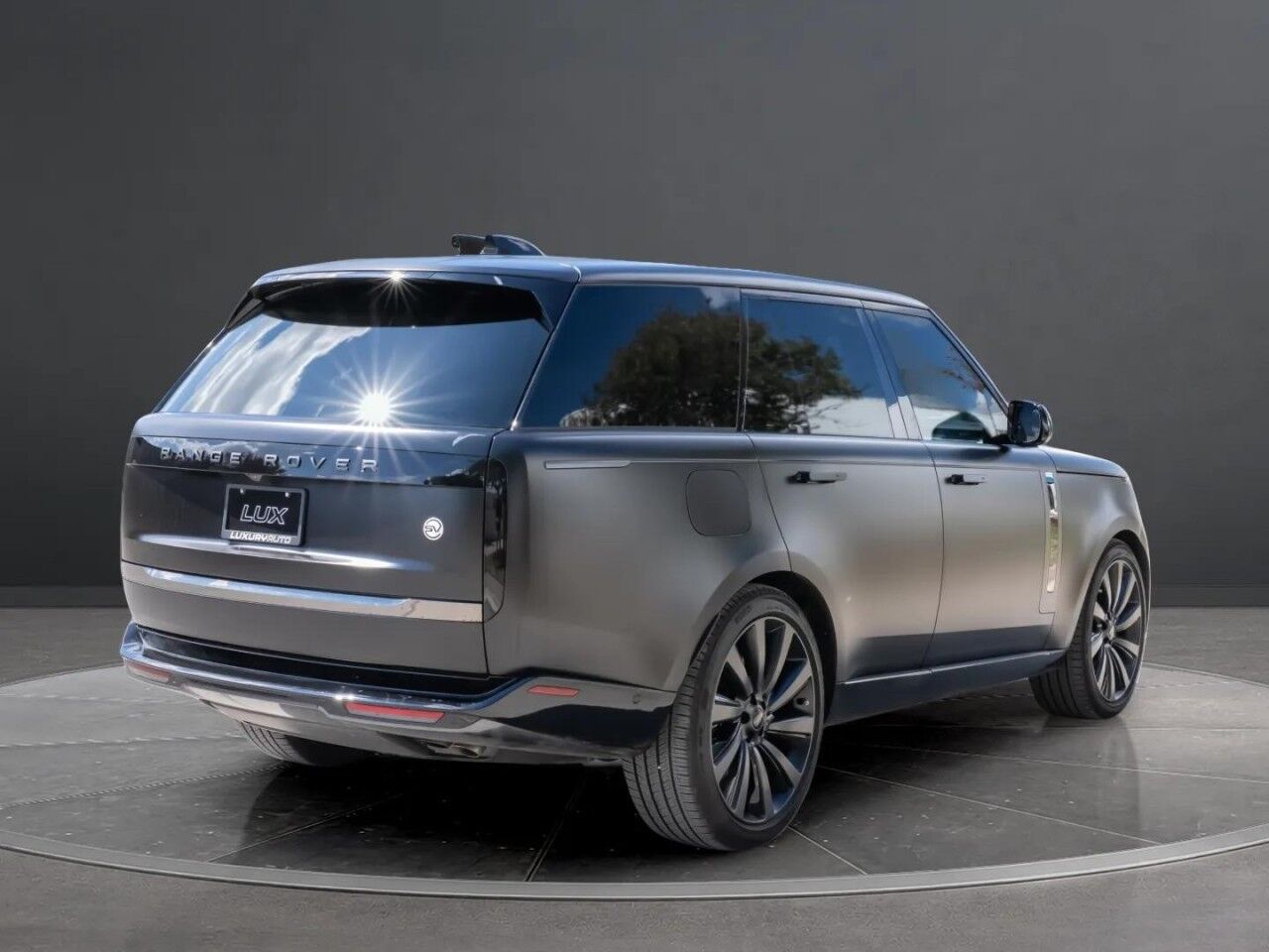 2026 Land Rover Range Rover SV - Original MSRP: $233,535 San Antonio TX