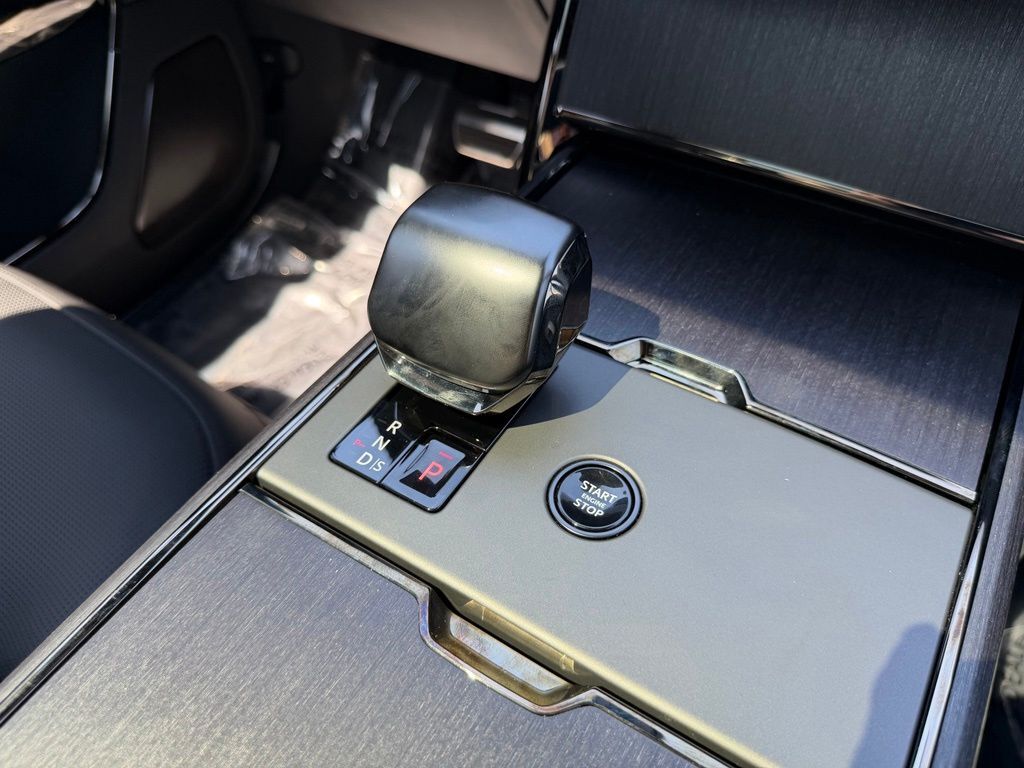 2026 Land Rover Range Rover SV Tucson AZ