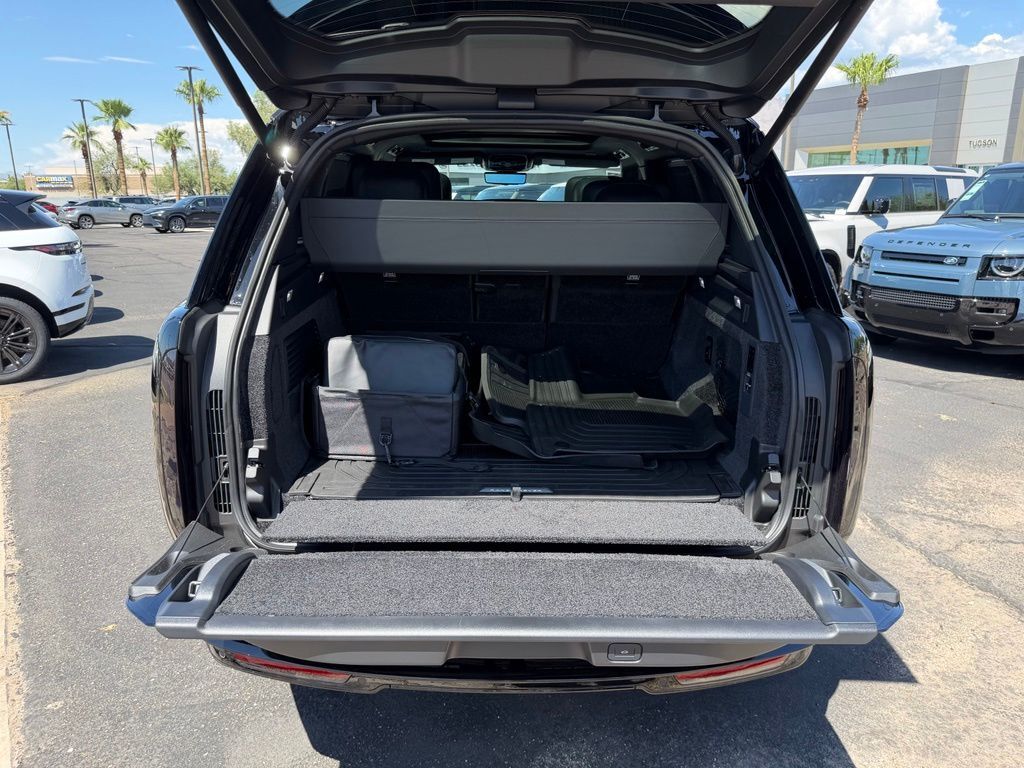 2026 Land Rover Range Rover SV Tucson AZ