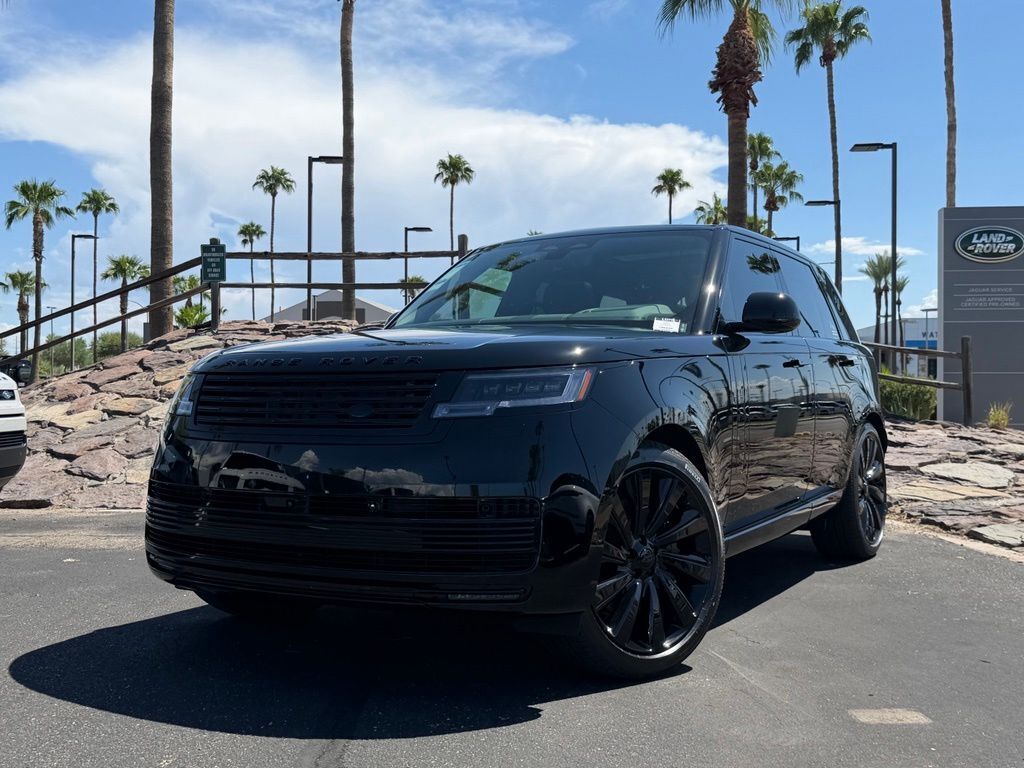 2026 Land Rover Range Rover SV
