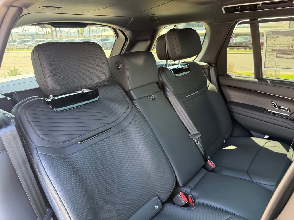 2026 Land Rover Range Rover SV Tucson AZ