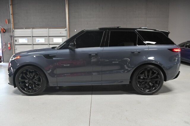 2026 Land Rover Range Rover Sport Dynamic SE 4dr SUV