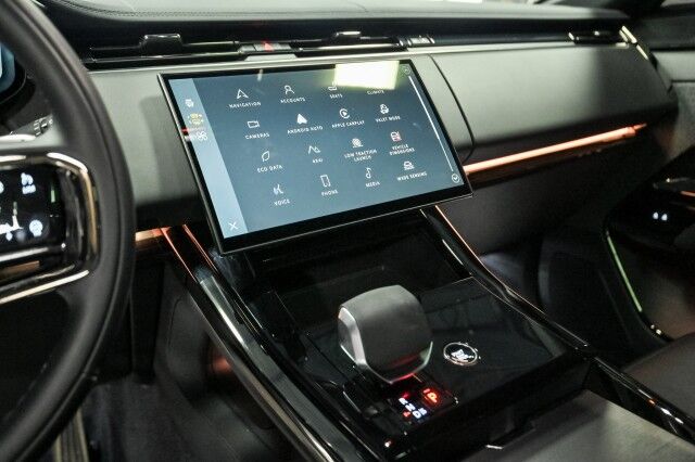 2026 Land Rover Range Rover Sport Dynamic SE 4dr SUV Chicago IL