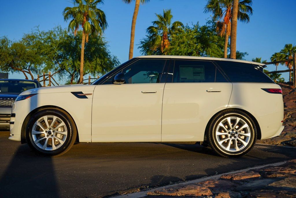 2026 Land Rover Range Rover Sport Dynamic SE