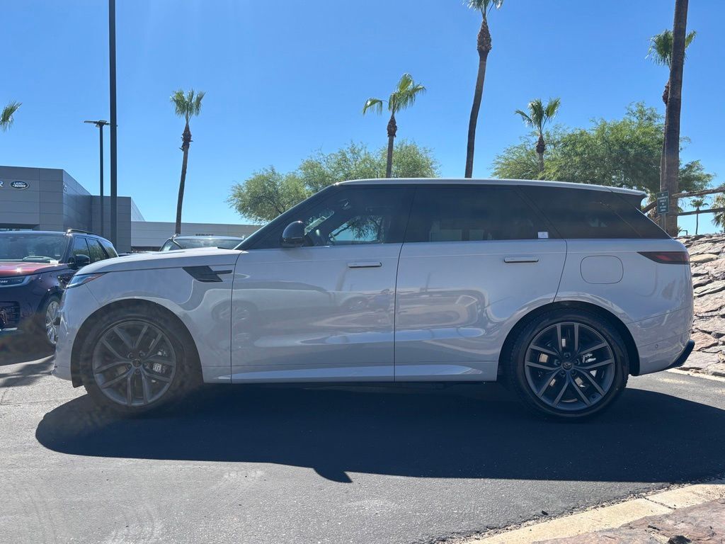2026 Land Rover Range Rover Sport Plug-in Hybrid Dynamic SE