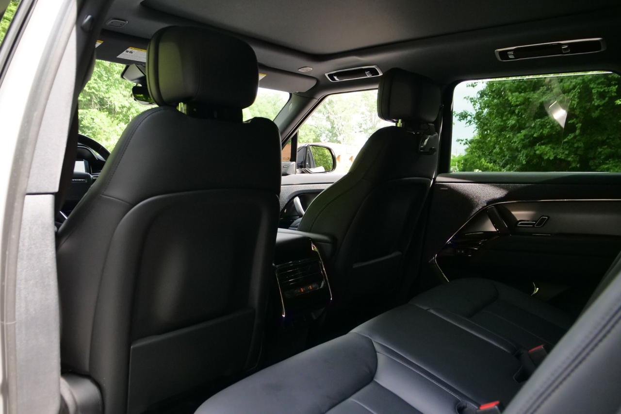 2026 Land Rover Range Rover Sport SE / AWD / Contrast Roof / Cold Climate Pack! Lincolnton NC