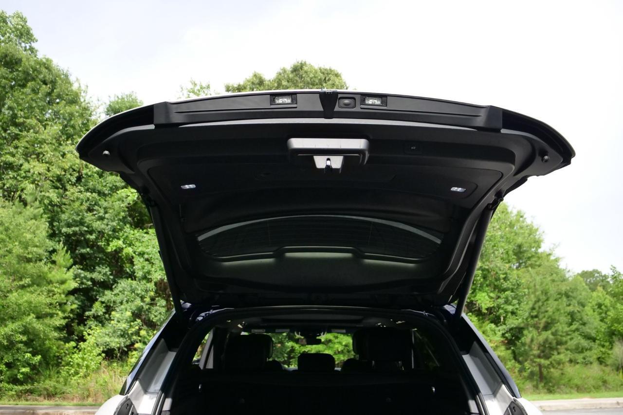 2026 Land Rover Range Rover Sport SE / AWD / Contrast Roof / Cold Climate Pack! Lincolnton NC