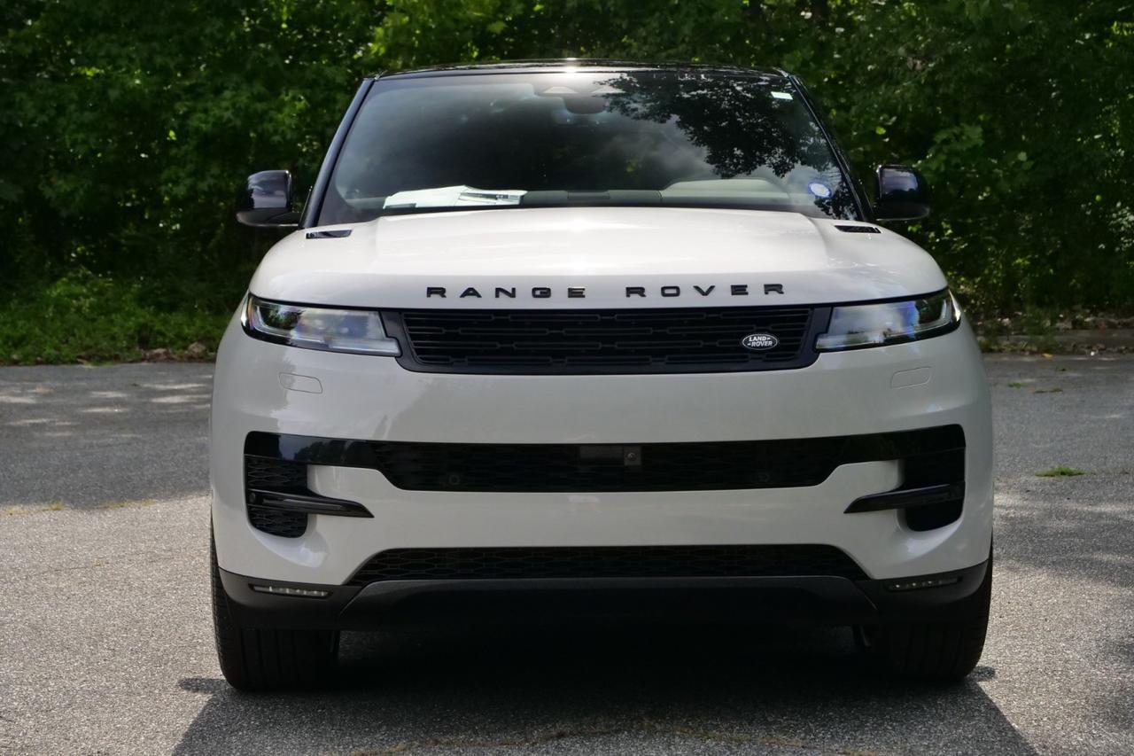 2026 Land Rover Range Rover Sport SE / AWD / Contrast Roof / Cold Climate Pack! Lincolnton NC