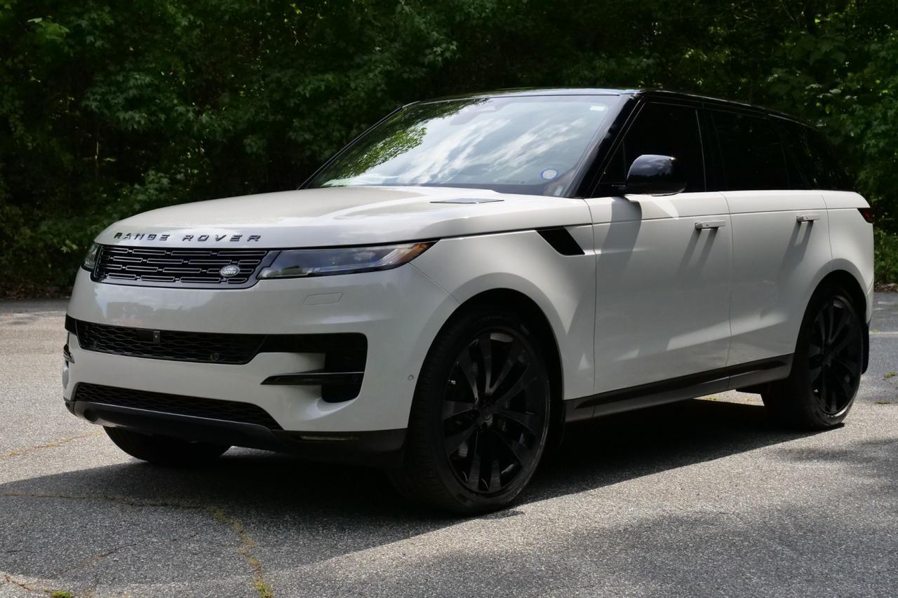 2026 Land Rover Range Rover Sport SE / AWD / Contrast Roof / Cold Climate Pack! Lincolnton NC