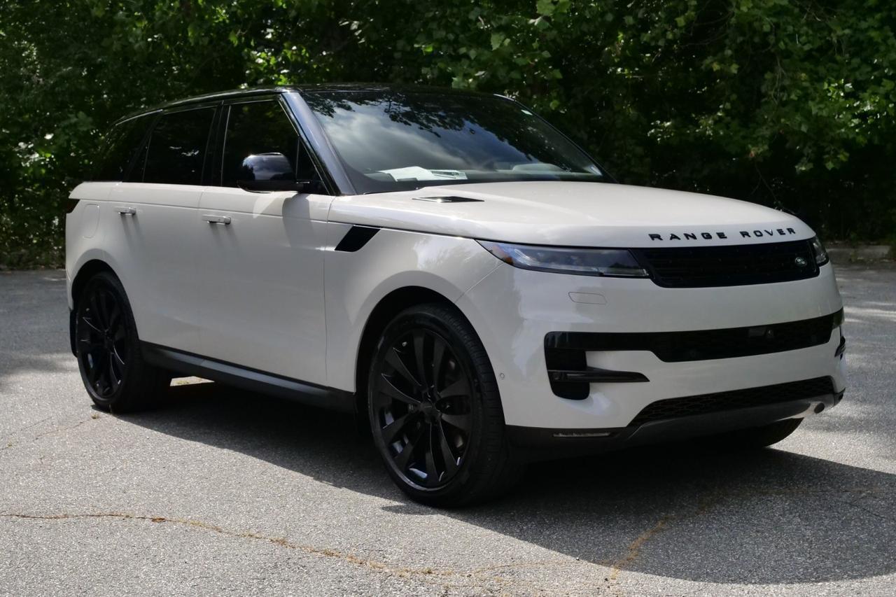 2026 Land Rover Range Rover Sport SE / AWD / Contrast Roof / Cold Climate Pack! Lincolnton NC