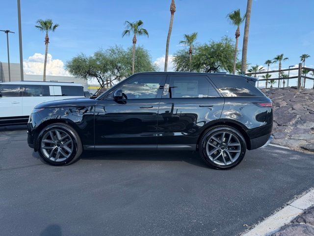 2026 Land Rover Range Rover Sport SE