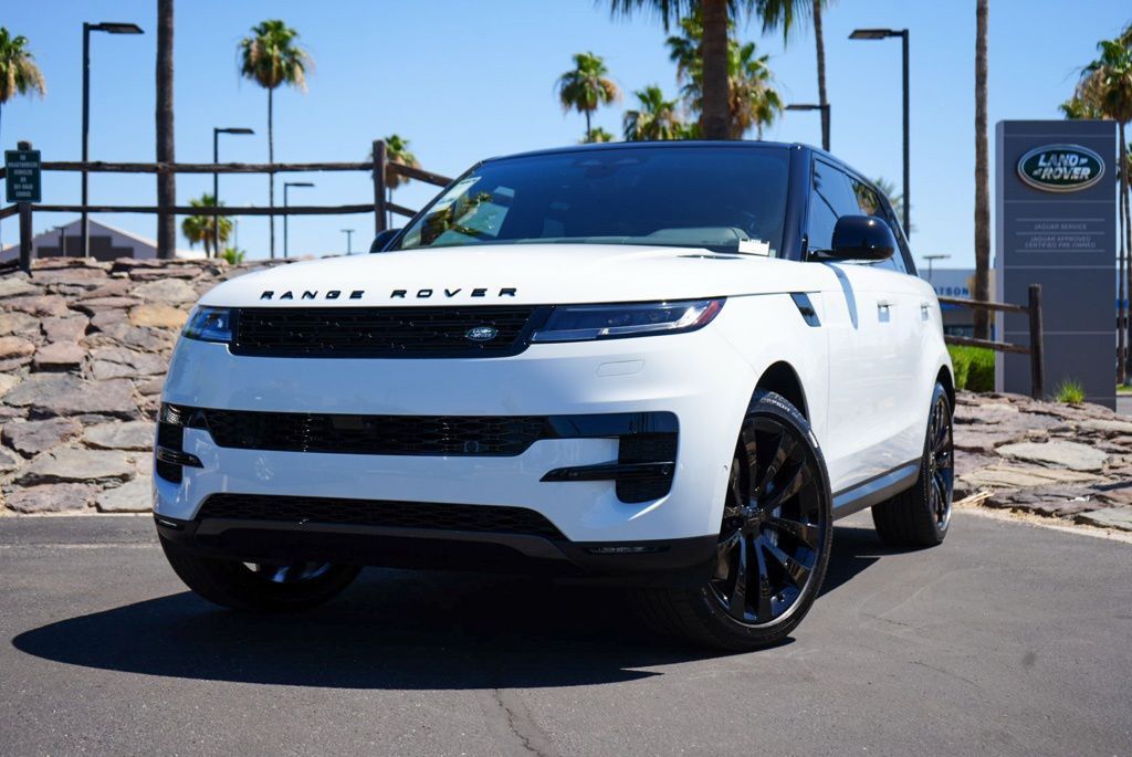 2026 Land Rover Range Rover Sport SE