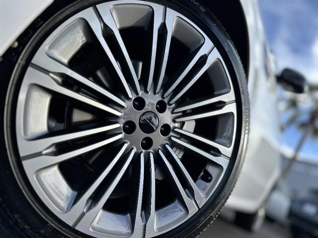 2026 Land Rover Range Rover Sport SE