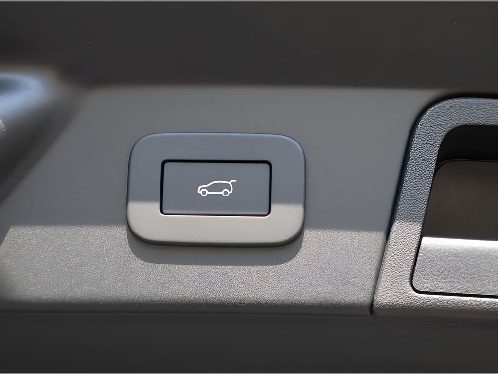2026 Land Rover Range Rover Velar San Clemente CA