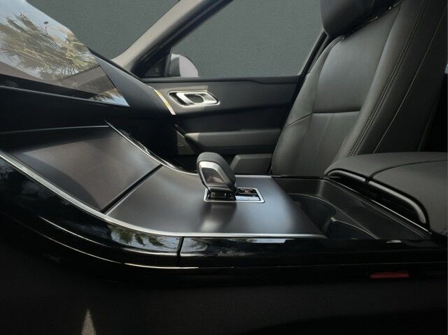 2026 Land Rover Range Rover Velar Dynamic SE 6cyl San Juan TX