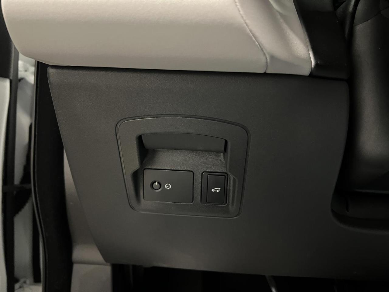 2026 Land Rover Range Rover Velar Dynamic SE Parker CO