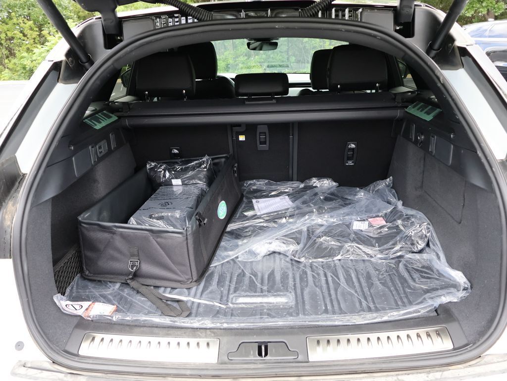 2026 Land Rover Range Rover Velar Dynamic SE San Clemente CA