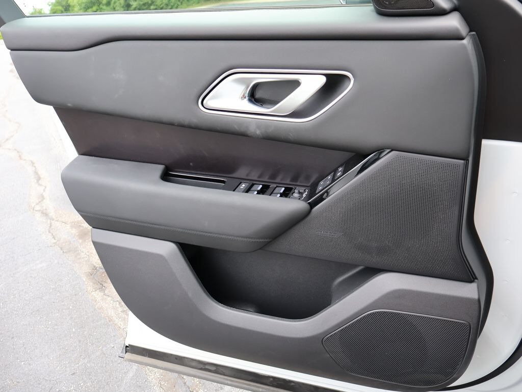 2026 Land Rover Range Rover Velar Dynamic SE San Clemente CA