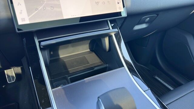 2026 Land Rover Range Rover Velar Dynamic SE San Juan TX