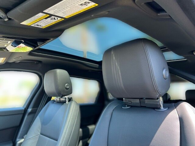 2026 Land Rover Range Rover Velar Dynamic SE San Juan TX
