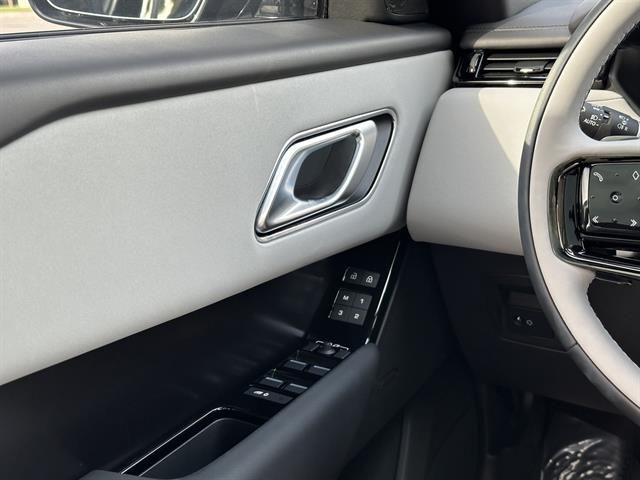 2026 Land Rover Range Rover Velar Dynamic SE Tucson AZ