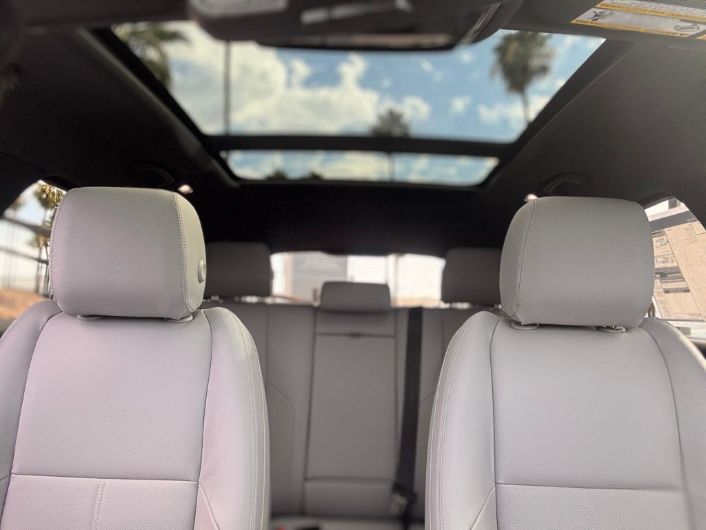 2026 Land Rover Range Rover Velar Dynamic SE Tucson AZ