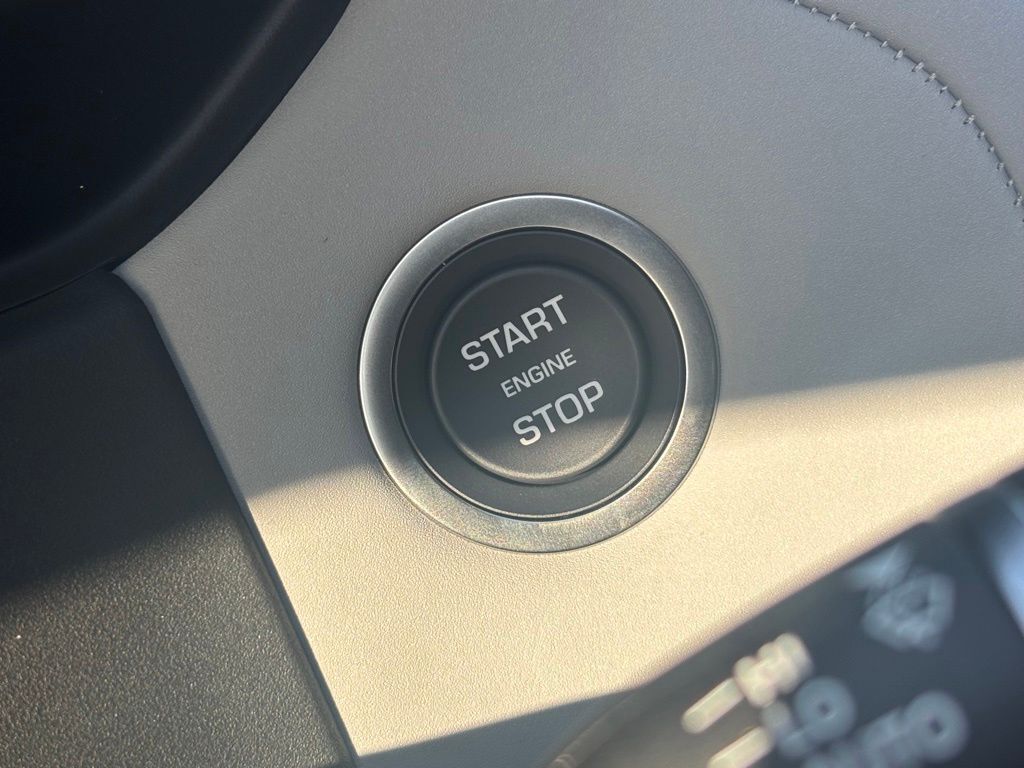 2026 Land Rover Range Rover Velar Dynamic SE Tucson AZ