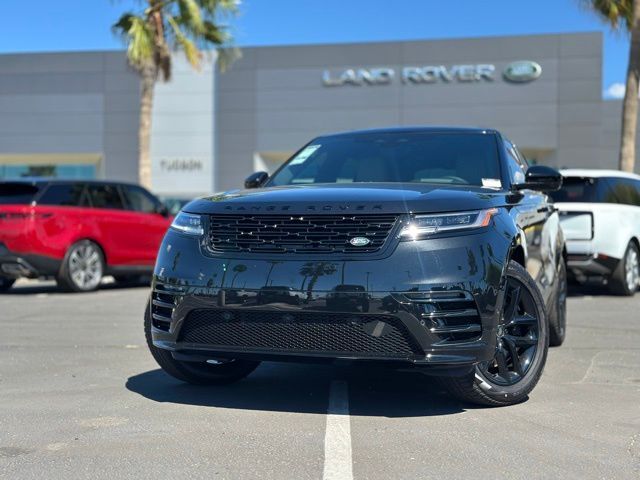 2026 Land Rover Range Rover Velar Dynamic SE