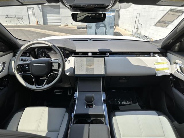 2026 Land Rover Range Rover Velar P400 Dynamic SE Tucson AZ