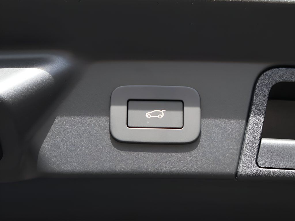 2026 Land Rover Range Rover Velar S San Clemente CA