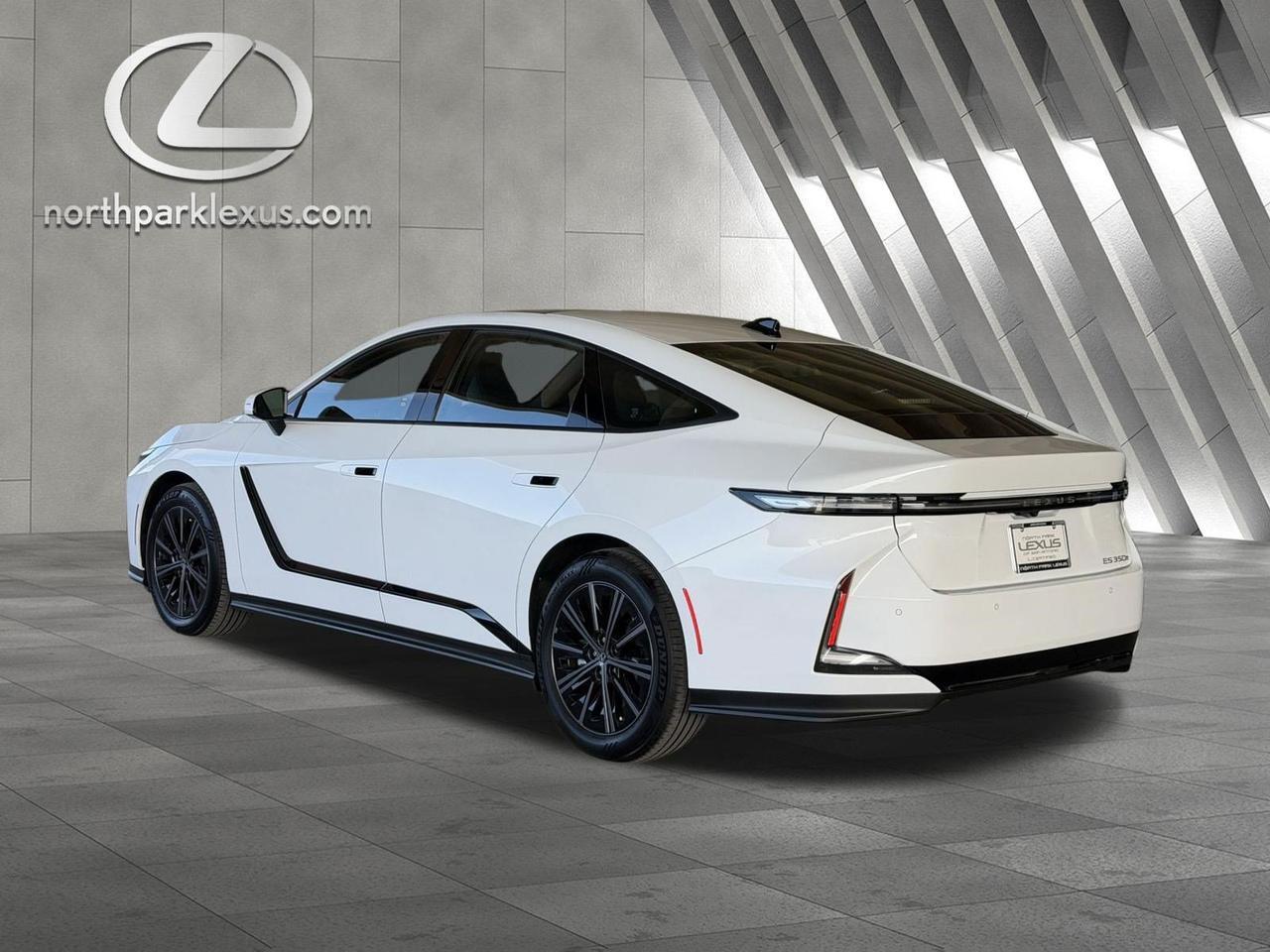 2026 Lexus ES 350e Premium