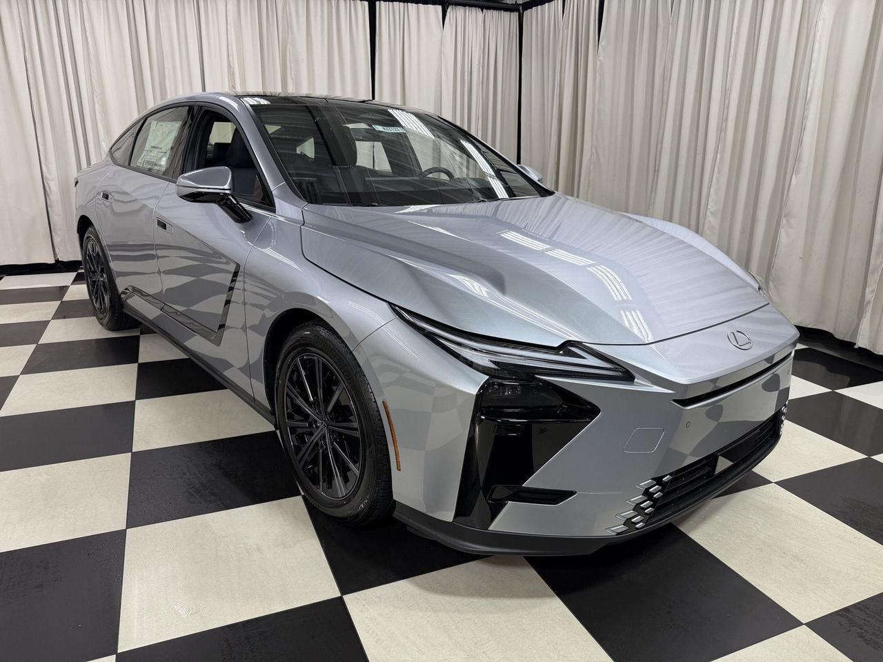 2026 Lexus ES 350h Premium