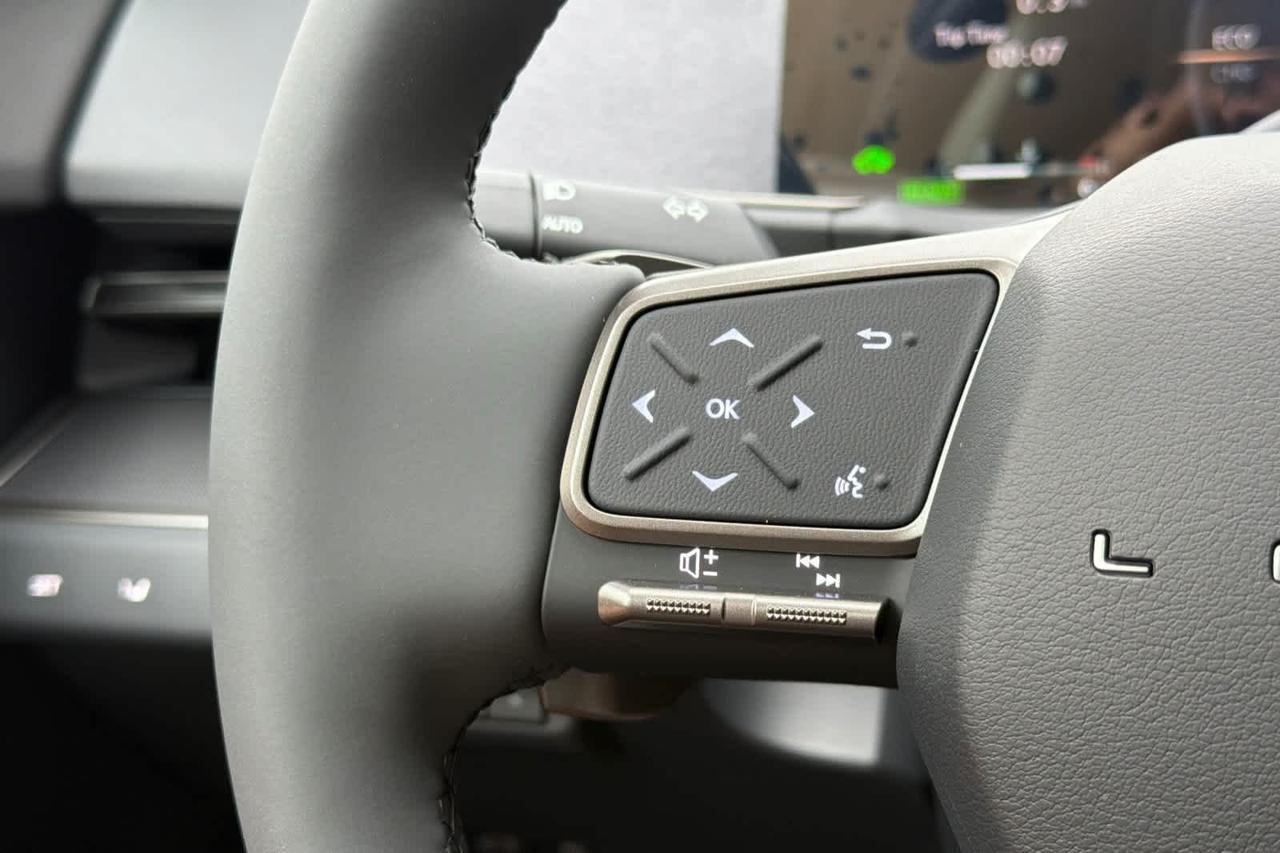 2026 Lexus ES HYBRID ES 350h PREMIUM AWD Roseville CA
