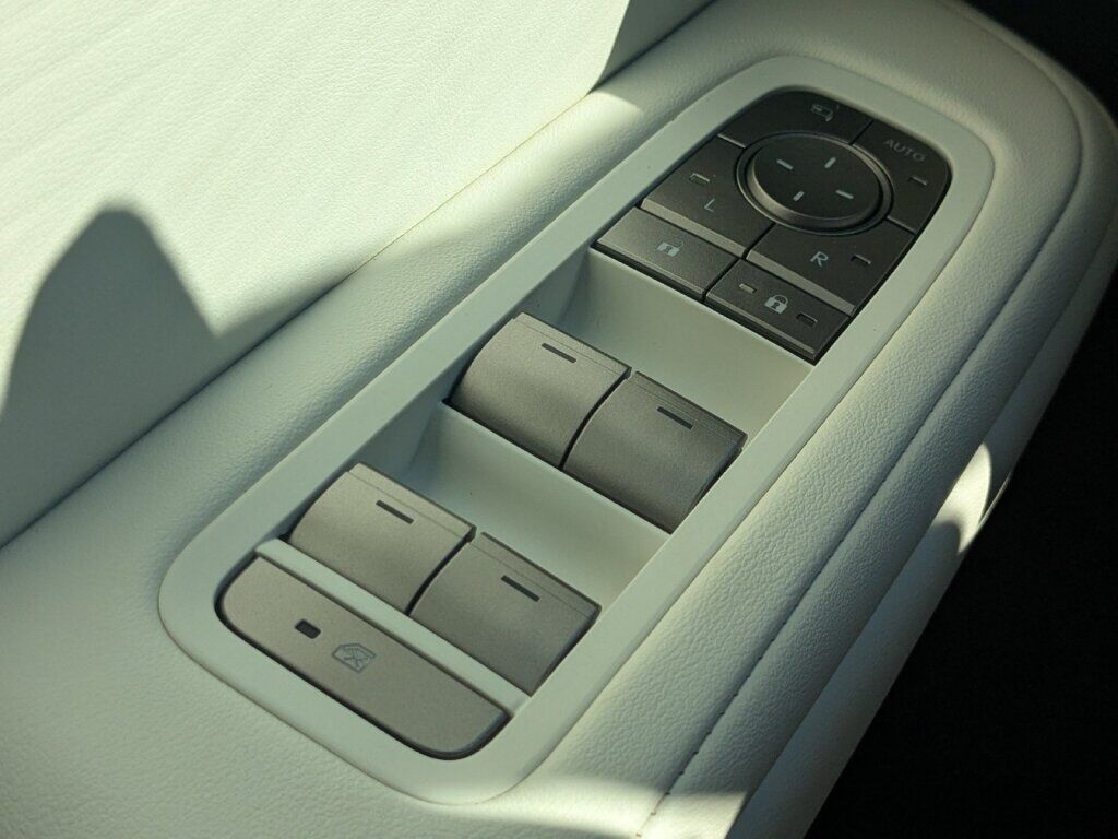 2026 Lexus ES HYBRID ES 350h PREMIUM AWD Richmond VA