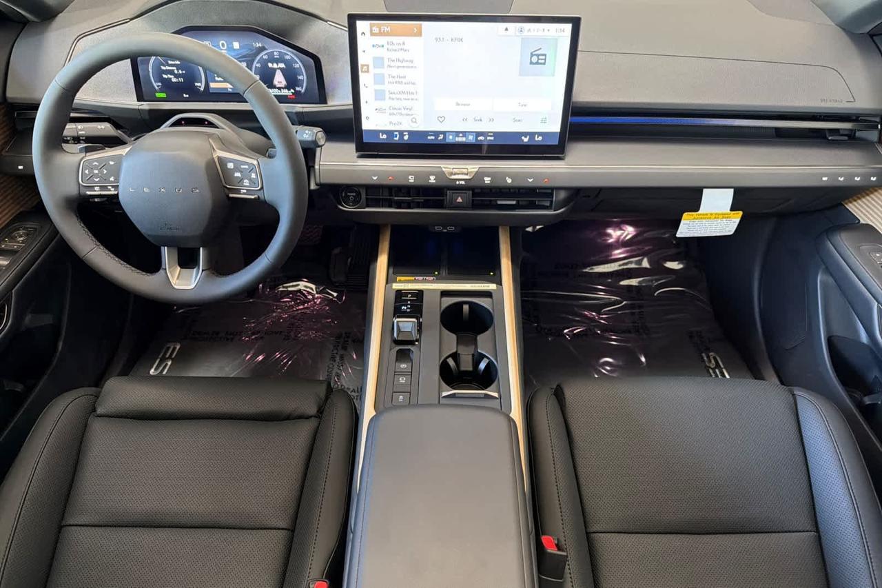 2026 Lexus ESe ES 350e LUXURY