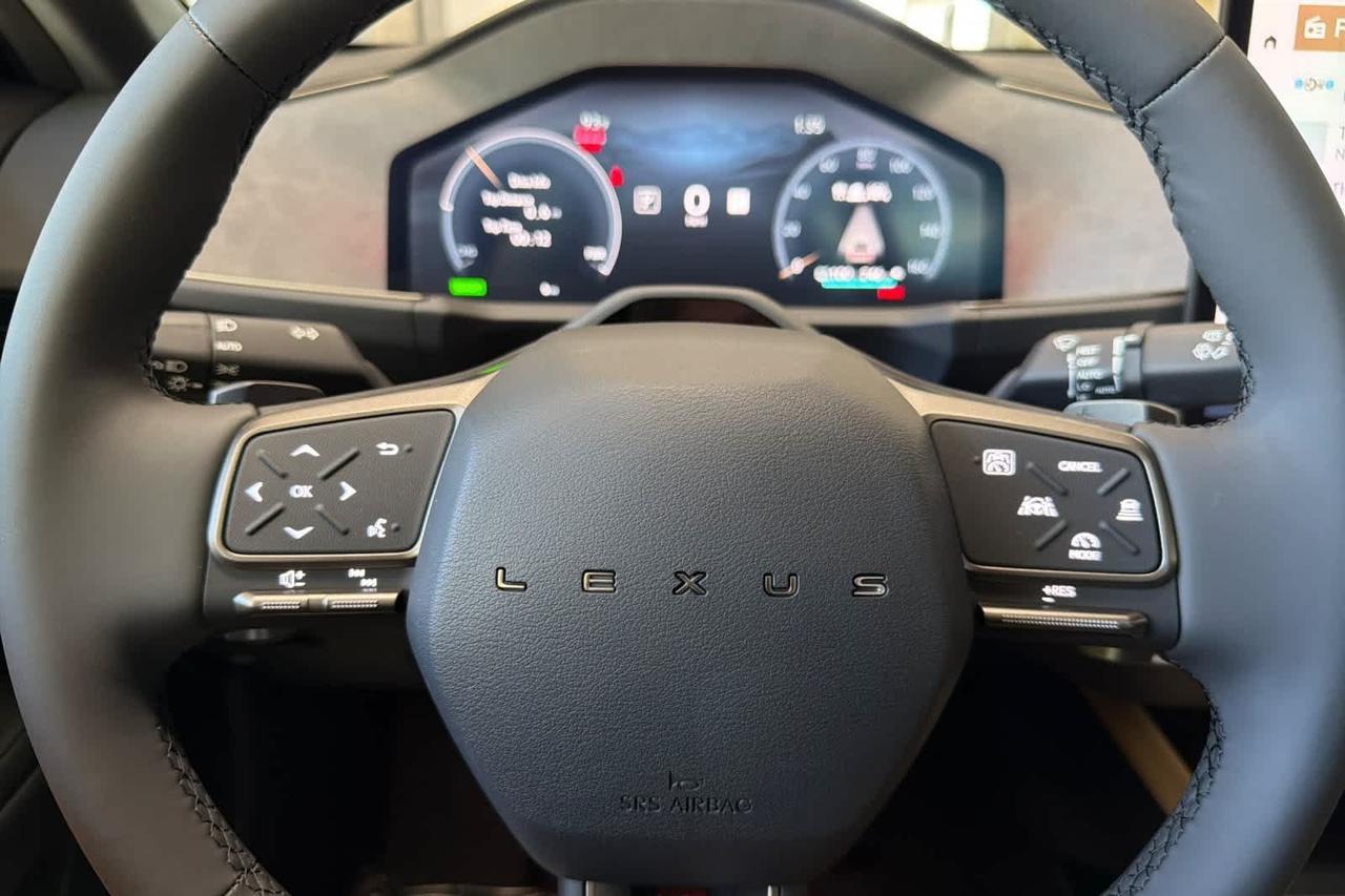 2026 Lexus ESe ES 350e LUXURY Roseville CA